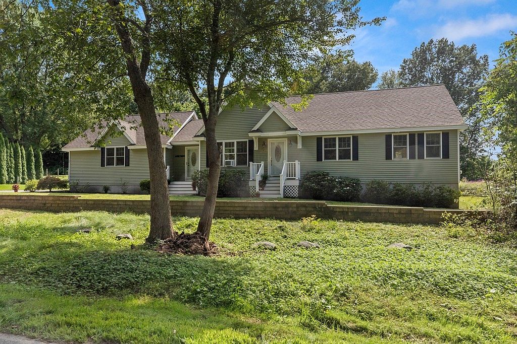 48 Fern Ave, Amesbury, MA 01913 Zillow