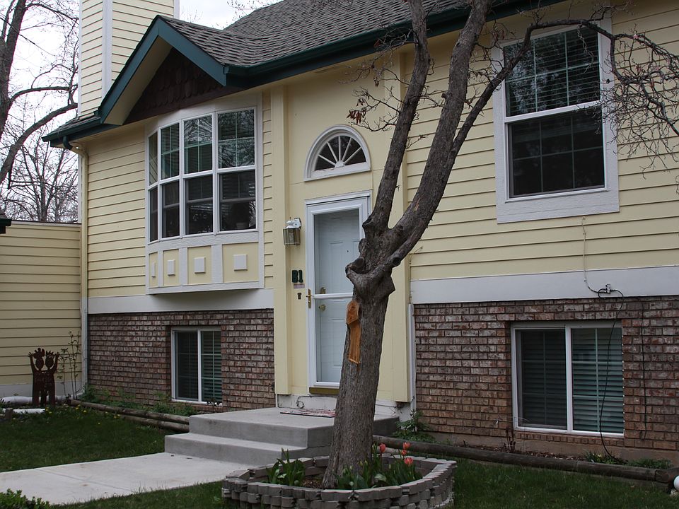 Courtyard main entrance