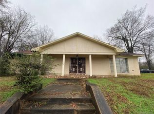 1135 Pierre Ave, Shreveport, LA 71103