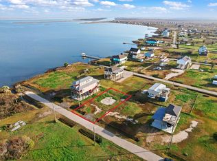 1038 N Margaret Rd, Pt Bolivar, TX 77650