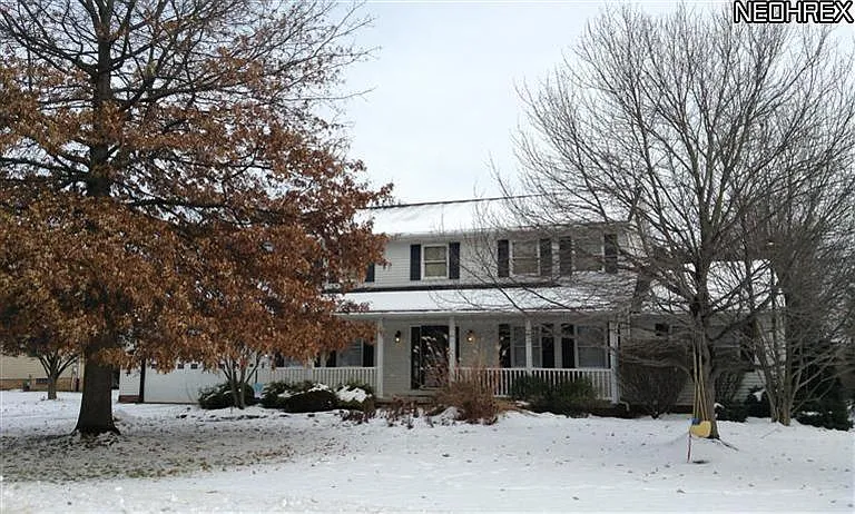 5238 Wood Trail Ave NE photo 1