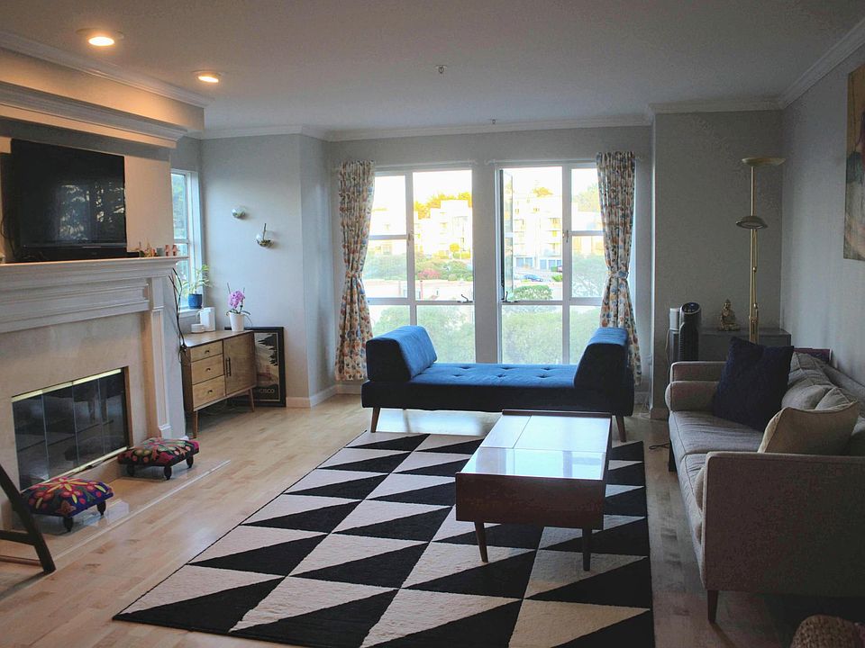 1st image of 298 Portola Dr APT 304