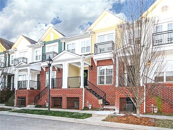 3rd image of 506 Village Park Dr #19