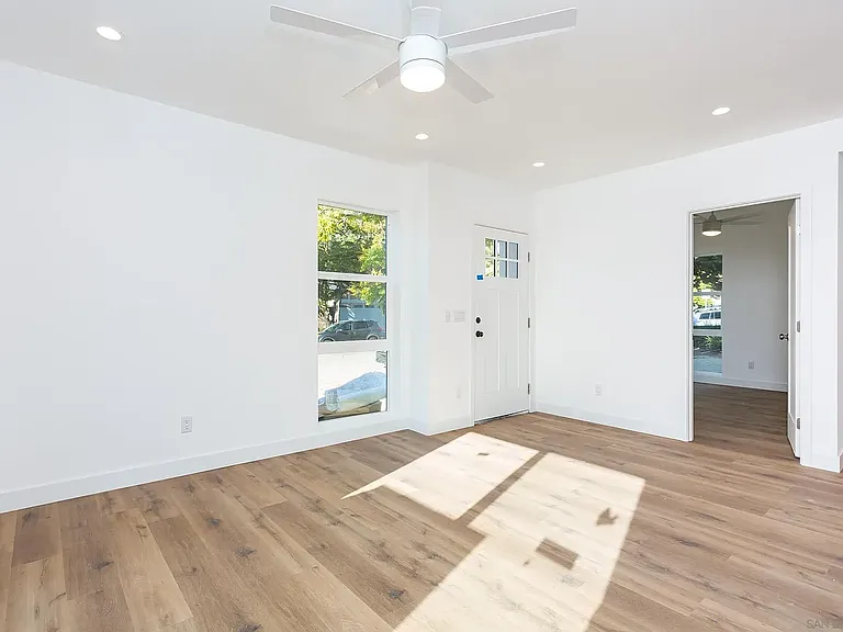 5721 Campanile Way — Photo 18