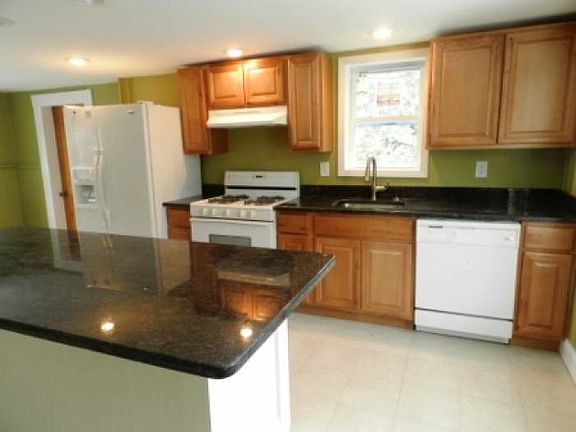 NEW Kitchen!
