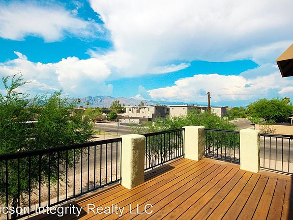 4th image of 638 E Lester St #2910508