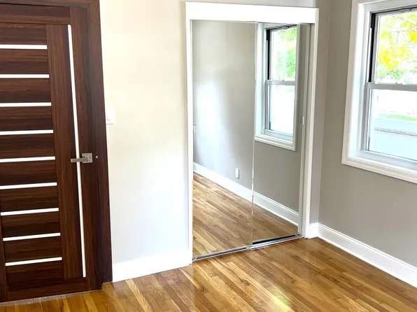 10-01 154th Street image 15 of 20