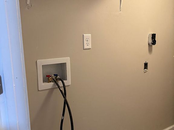 2nd image of 713 N 6th St APT 103