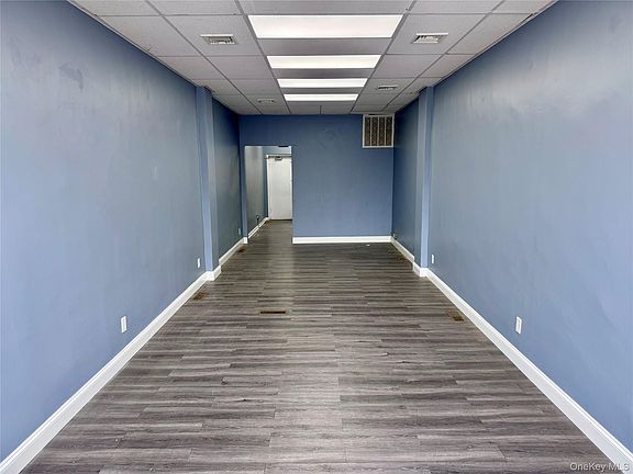 5th image of 5419 Merrick Rd