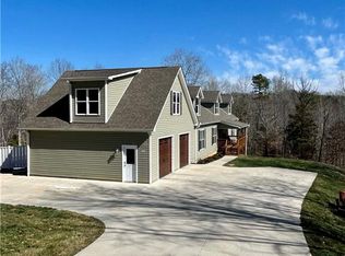 1165 Daryl Ln, Winston Salem, NC 27105