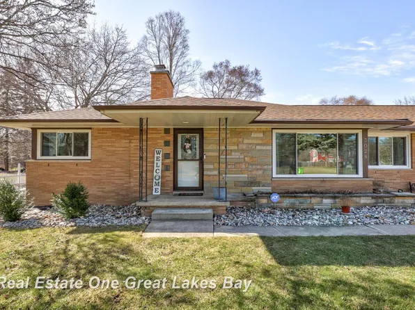 3028 E Frederick St, Midland, MI 48640