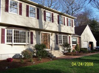 23 Elderberry Ln, Shelton, CT 06484