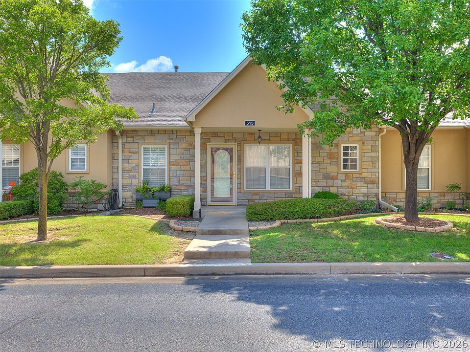 1st image of 513 S Desert Palm Ave
