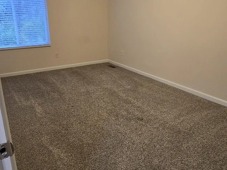 432 Micah Ct — Photo 13