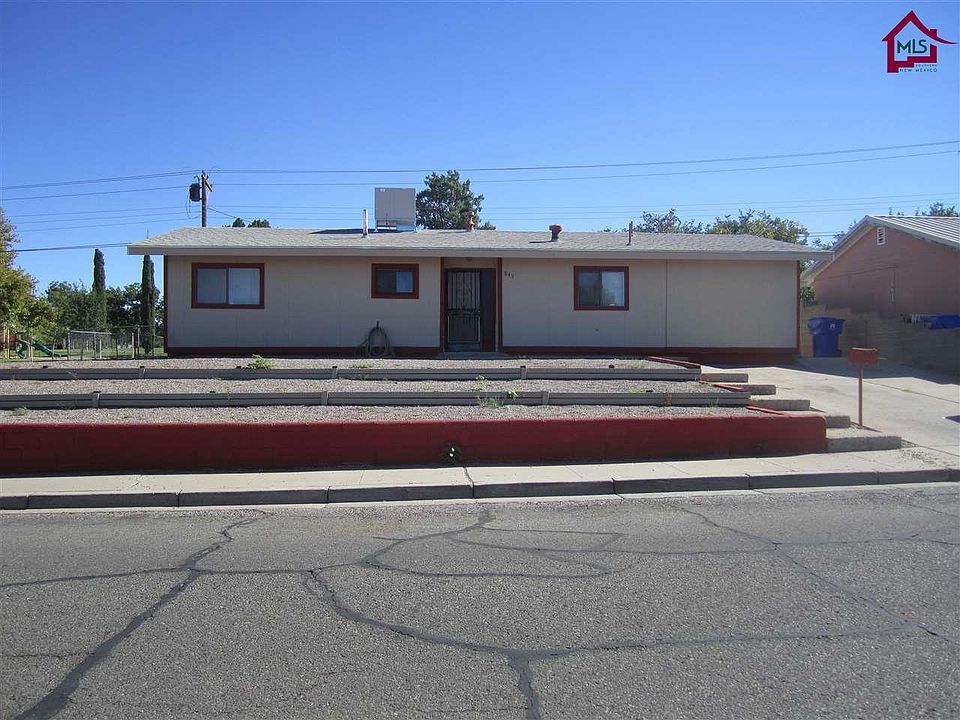 1st image of 845 Lees Dr