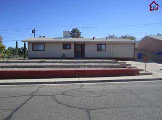 845 Lees Dr, Las Cruces, NM 88001