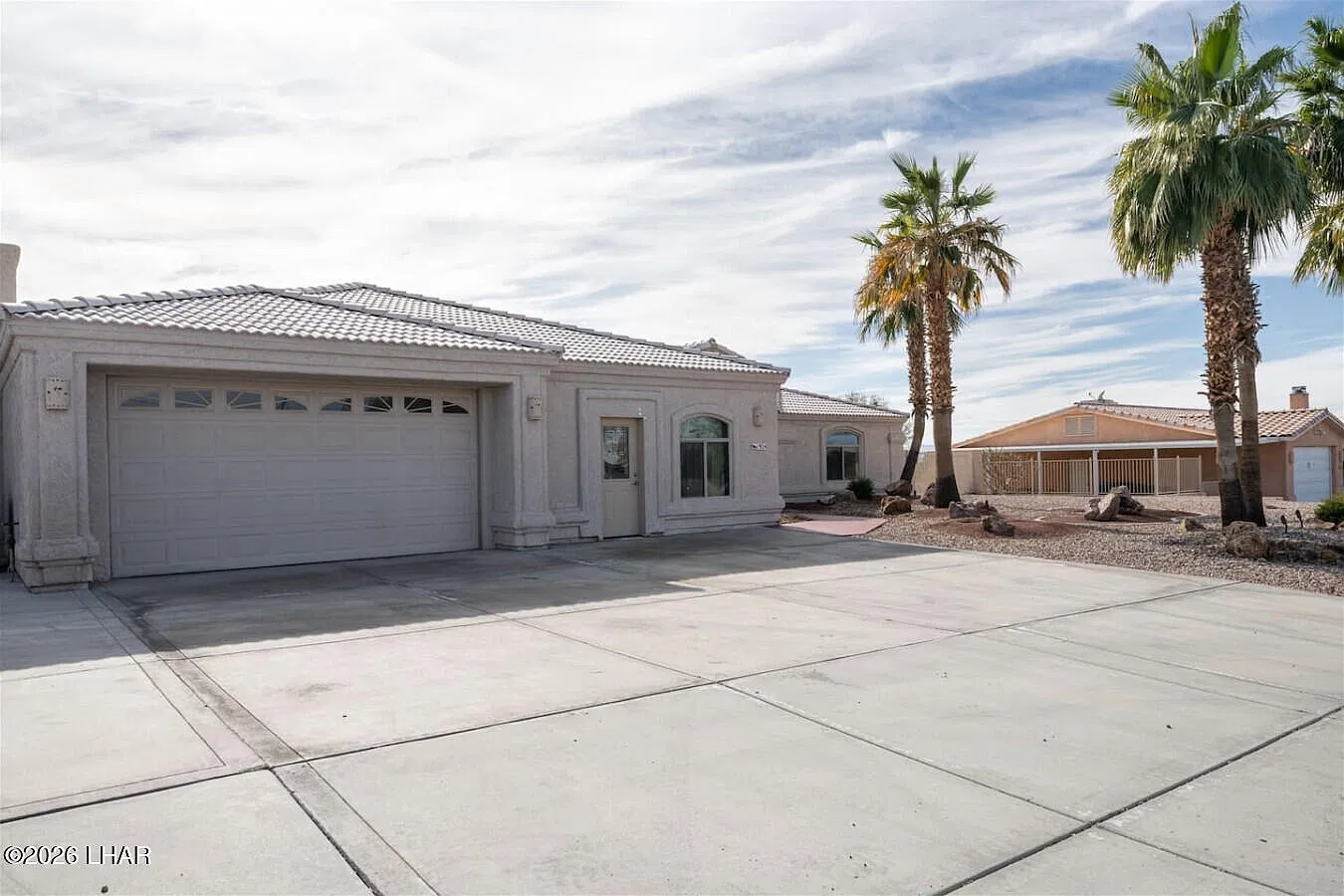 5 bed, 2.0 bath, 2677 sqft, $3,000 — Photo 1