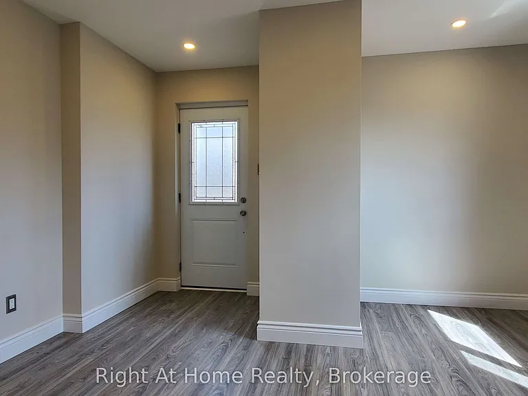 2192 Bridge Rd #2 — Photo 4