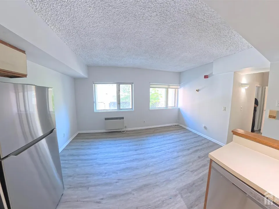 40 Fayette St
