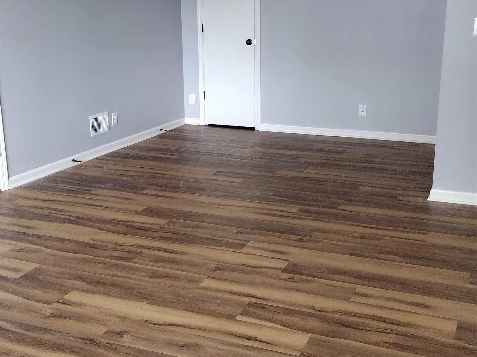 4212 N. Churchway — Photo 2