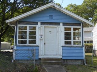 90 Pilgrim Rd, Weymouth, MA 02191