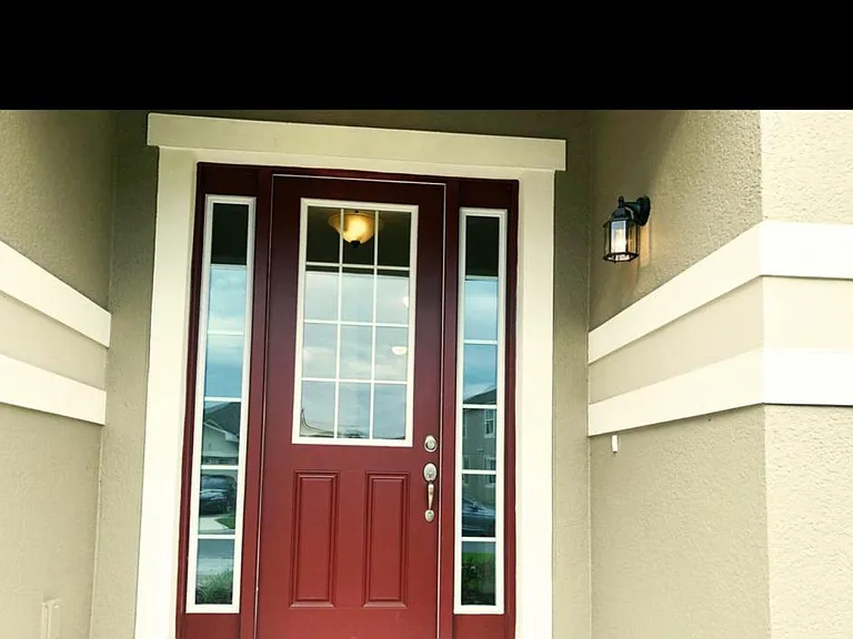 2410 Chateau Loop — Photo 2
