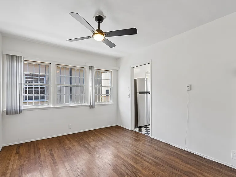 7333 W Manchester Ave #1/2 — Photo 3