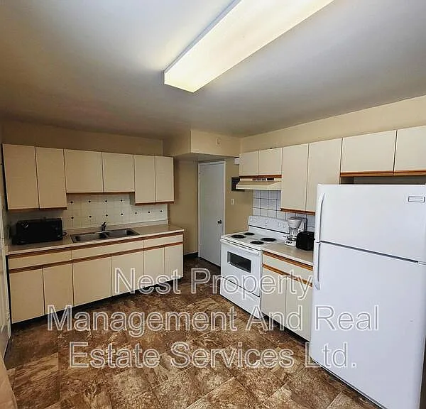 54 Little Wedeene St #1 — Photo 1