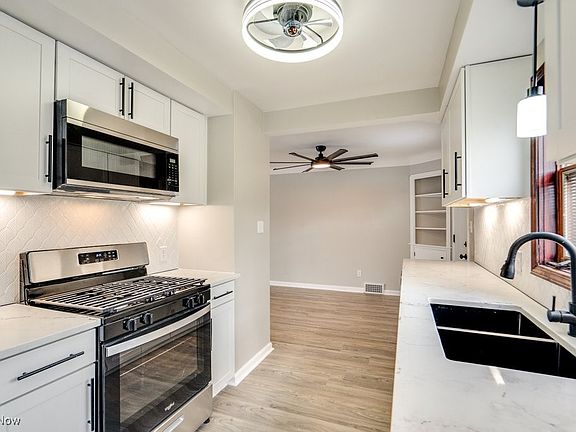 5th image of 7609 Renwood Dr