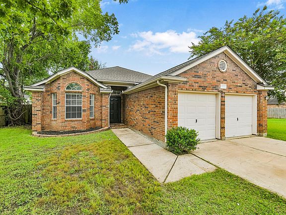 2nd image of 10534 Twin Cir