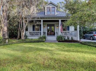 23 Myrtle View St, Bluffton, SC 29910