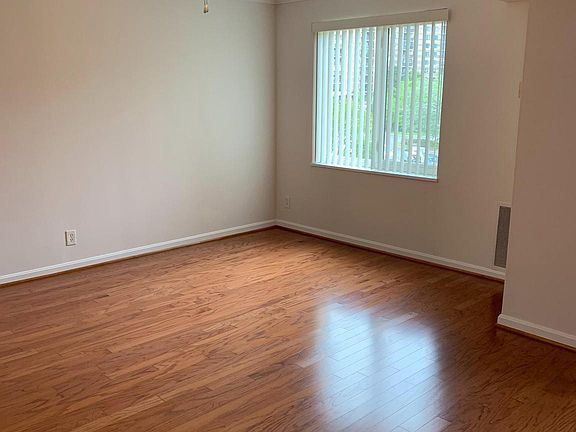 4th image of 8350 Greensboro Dr APT 209