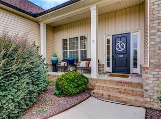 8308 Richardsonwood Rd, Browns Summit, NC 27214