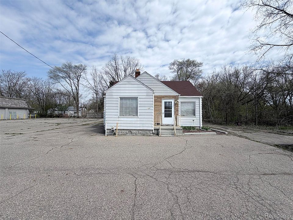 1st image of 3106 W Pierson Rd