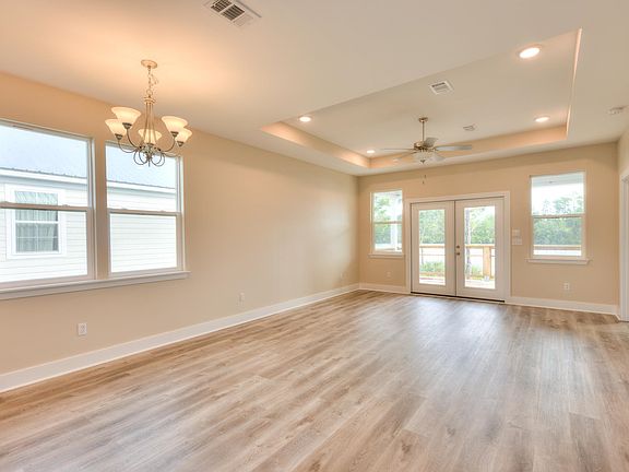 3rd image of 258 Lake Mc Kissack Ln