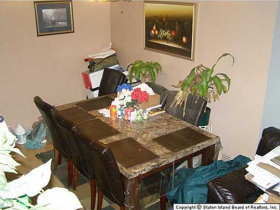 3rd image of 46 Summerfield Pl