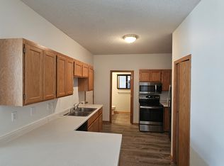 2000 Parkway Ave, Shakopee, MN 55379