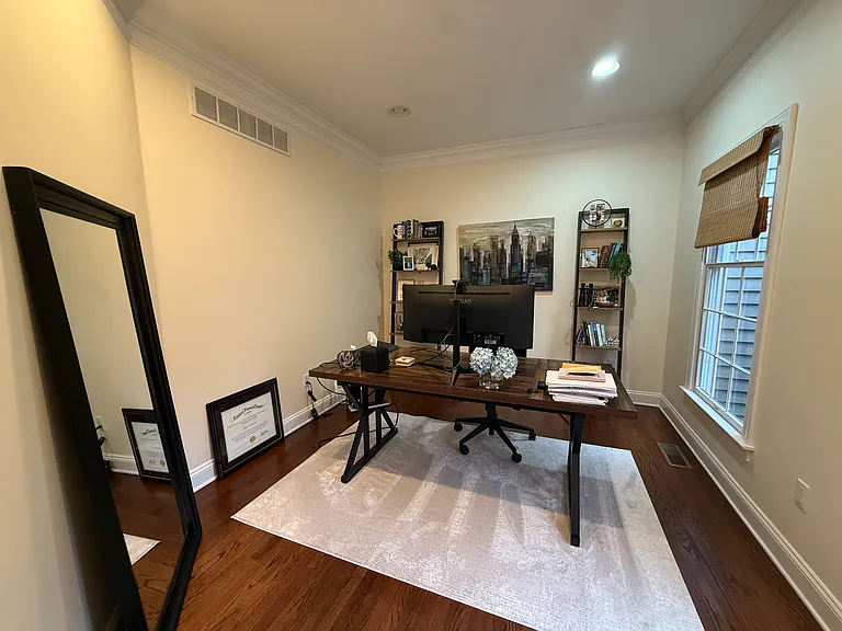 368 Hoyt St — Photo 13