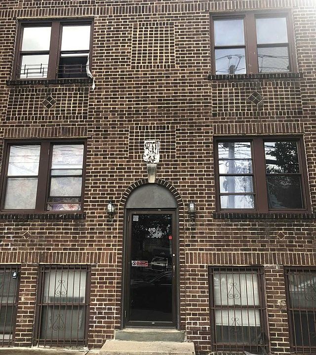 1st image of 410 Anderson Ave APT 5