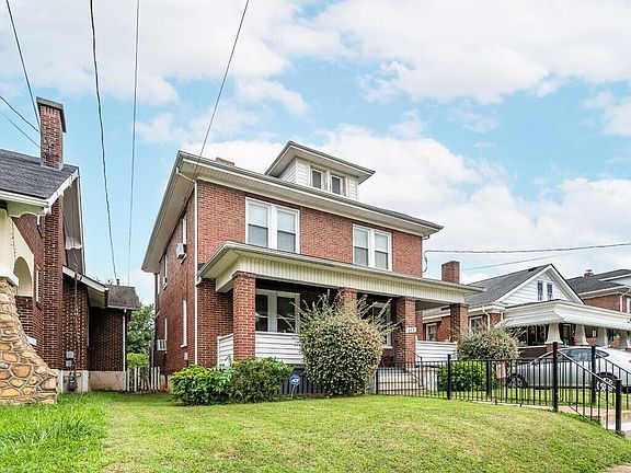 3rd image of 663 Murray Ave SE
