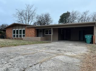 714 N McKown Ave, Sherman, TX 75092