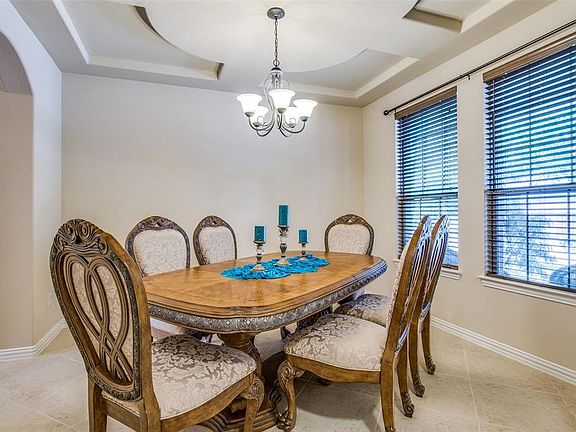 5th image of 2508 Barranca Dr
