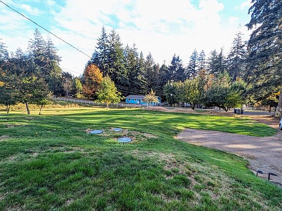 3rd image of 6438 Tracyton Blvd NW
