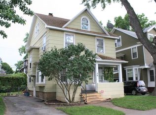 39 Parkdale Ter, Rochester, NY 14615