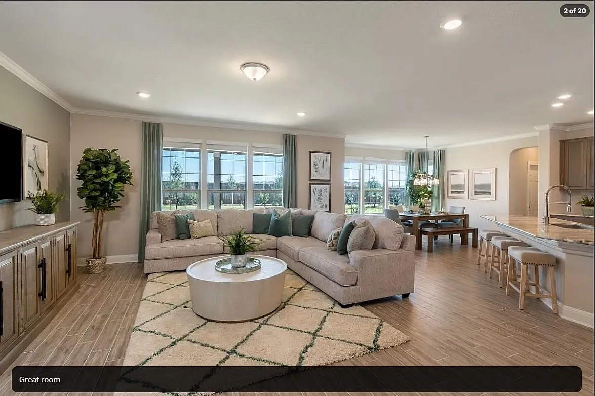 5 bed, 4.0 bath, 3946 sqft, $4,000 — Photo 3