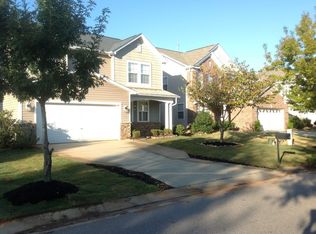 216 Folsom Dr, Holly Springs, NC 27540