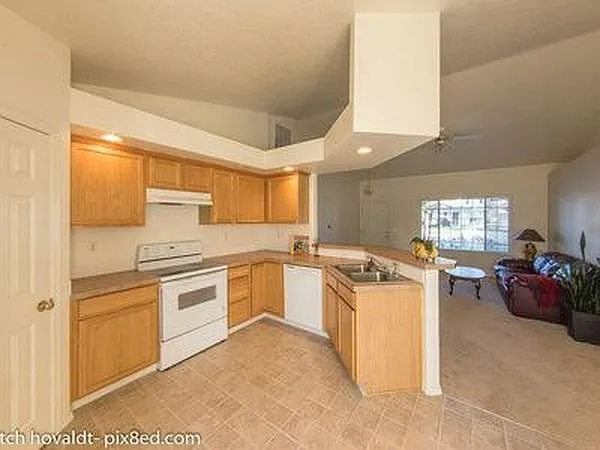 1173 W Karat Way — Photo 6