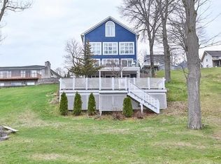 660 Garland Rd, Ortonville, MI 48462