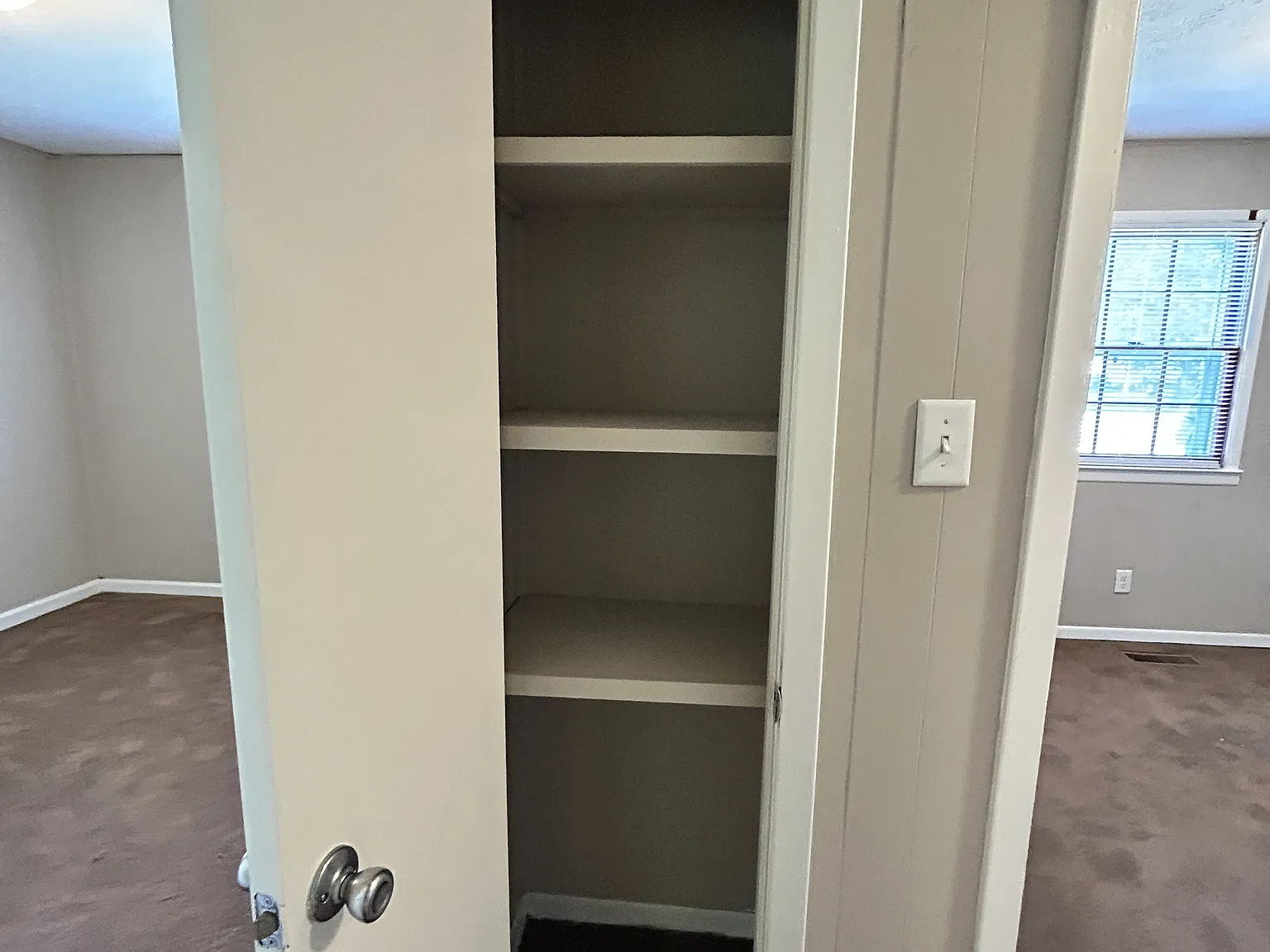 3 bed, 1240 sqft, $1,500 — Photo 2