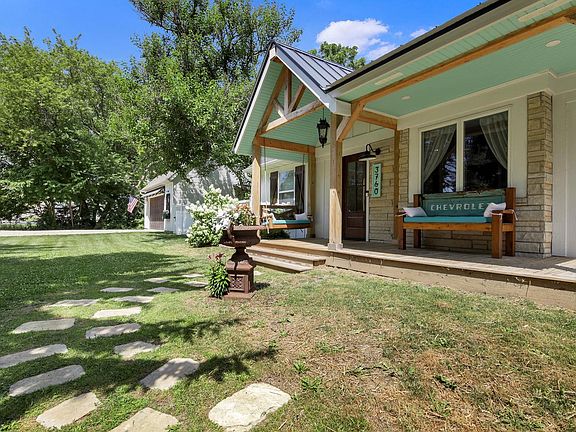 4th image of 3760 Hubertus ROAD